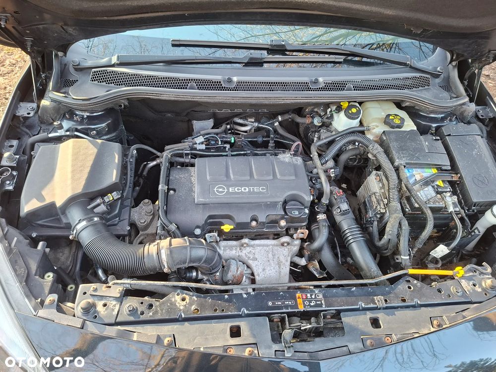 Opel Astra 1.4 Turbo Sport - 13