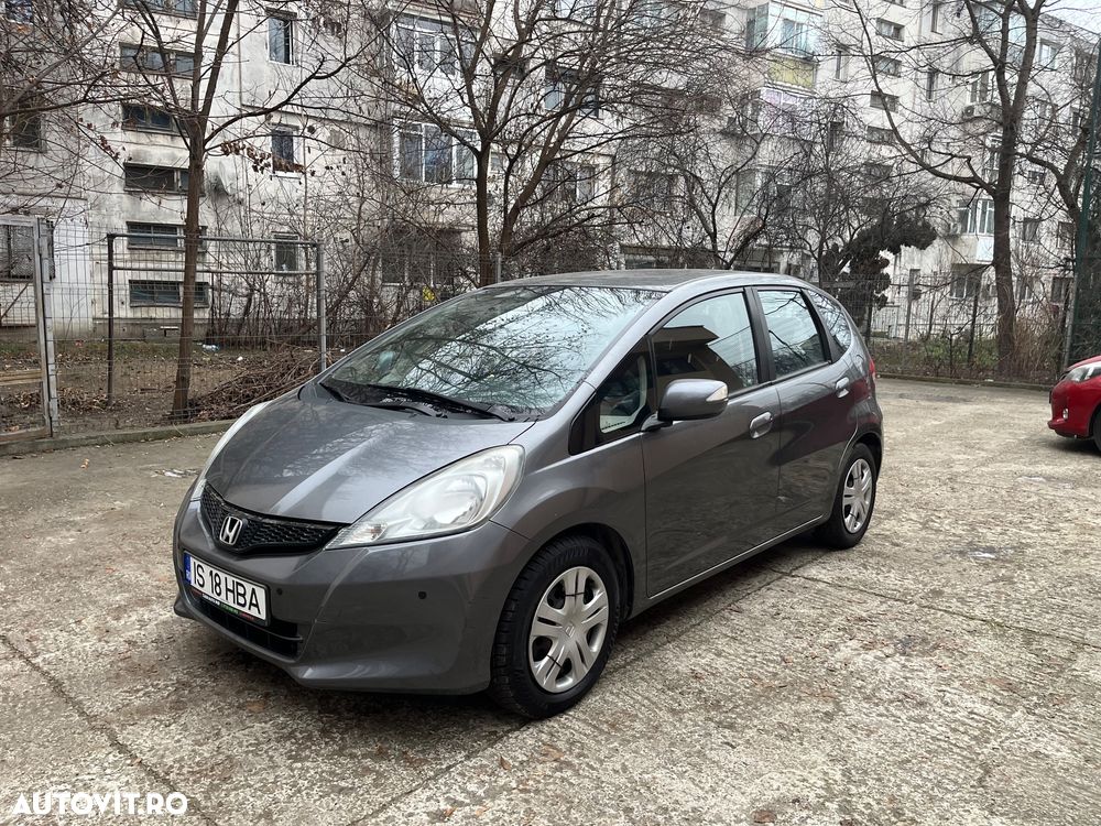 Honda Jazz 1.4 SOHC i-VTEC MT Trend - 1