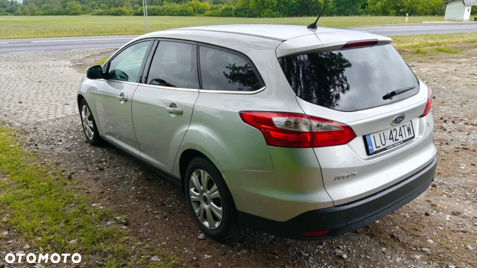 Ford Focus Turnier 1.6 TDCi DPF Start-Stopp-System Titanium - 5