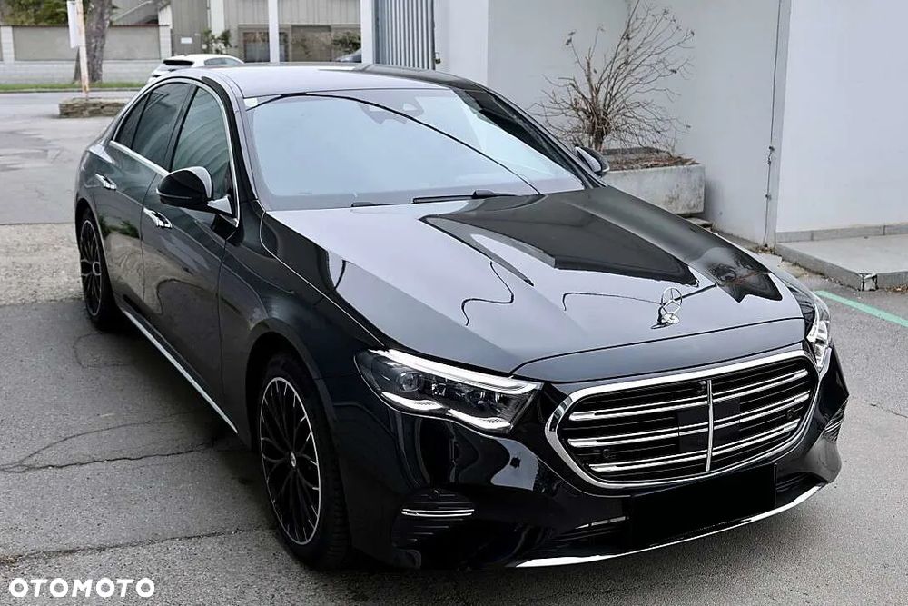 Mercedes-Benz Klasa E 220 d 4Matic 9G-TRONIC - 4