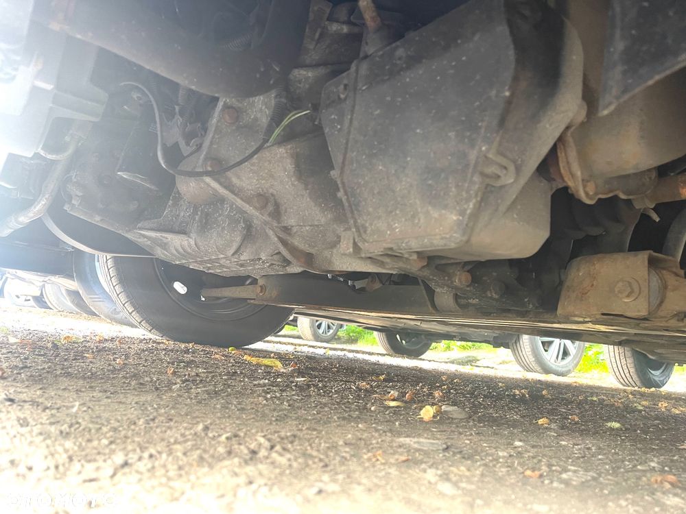 Ford Fiesta 1.3 Ambiente - 14