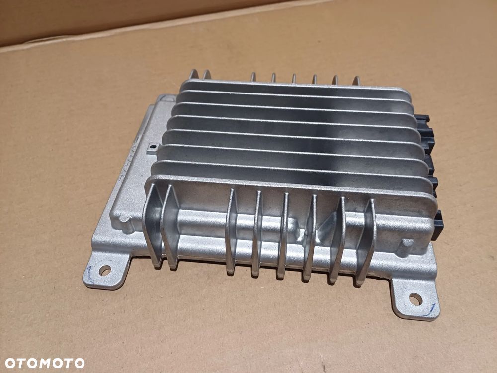 Mazda 6 GH 2008-2013 wzmacniacz audio BOSE GDL1 66A 20 - 4