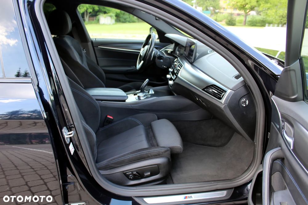 BMW Seria 5 520d xDrive M Sport sport - 7