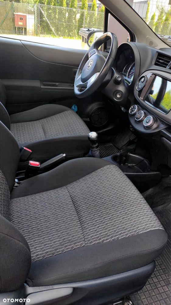 Toyota Yaris 1.0 Luna - 13