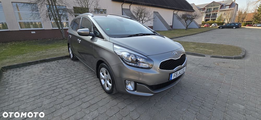 Kia Carens 1.7 CRDi 141 ISG UEFA EURO 2016 - 2