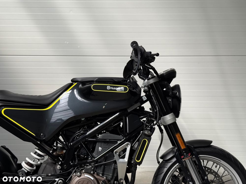 Husqvarna Svartpilen - 11