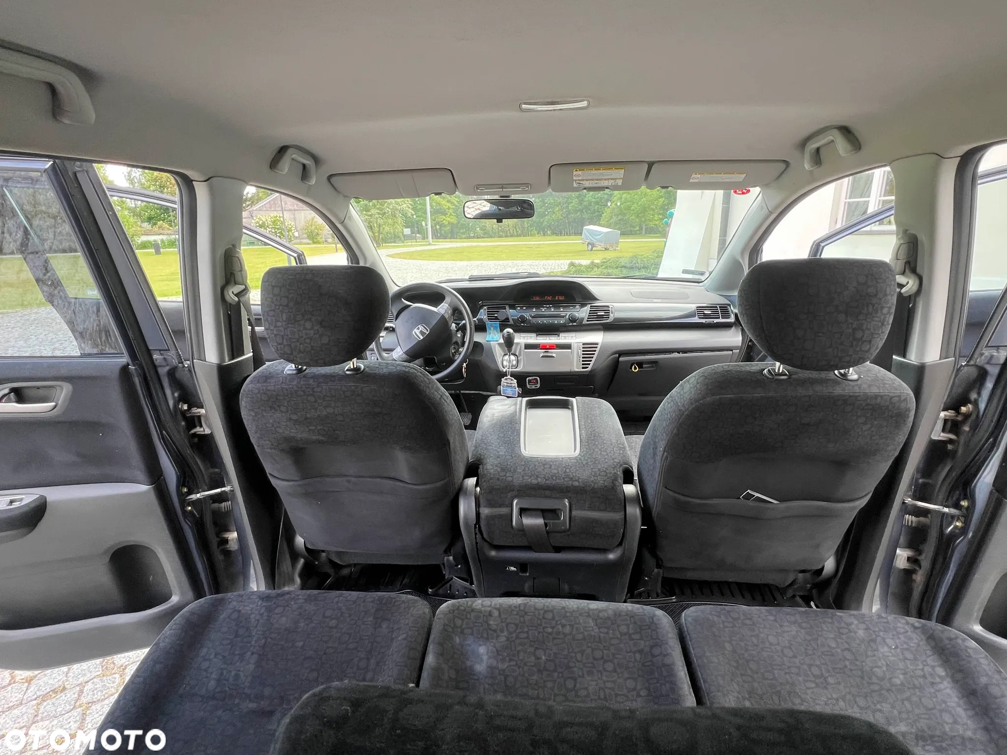 Honda FR-V - 14