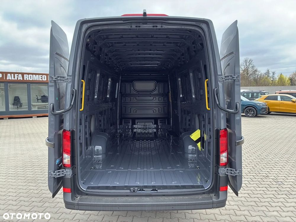 Volkswagen Crafter 35 Furgon Automat/LONG/L5H3, 2.0BiTDI 177KM, Automat, Wysoki dach, Long, r.o. 4490 - 11