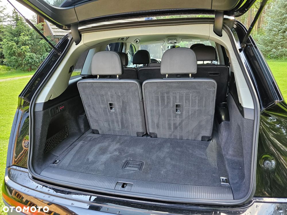 Audi Q7 - 15