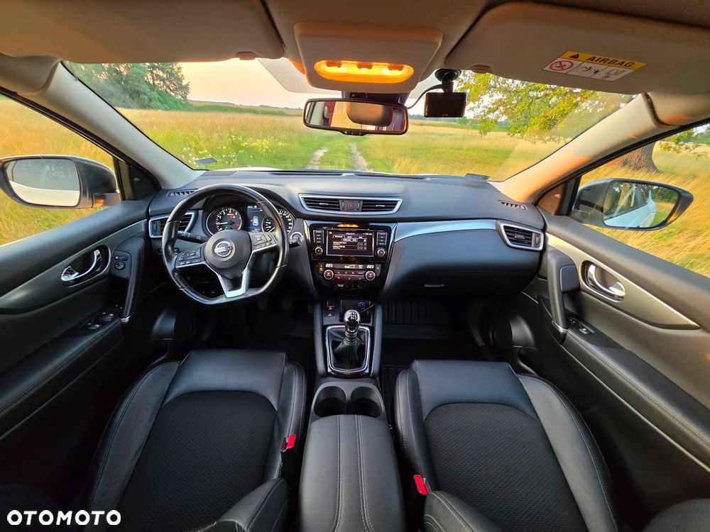 Nissan Qashqai 1.3 DIG-T Tekna - 31