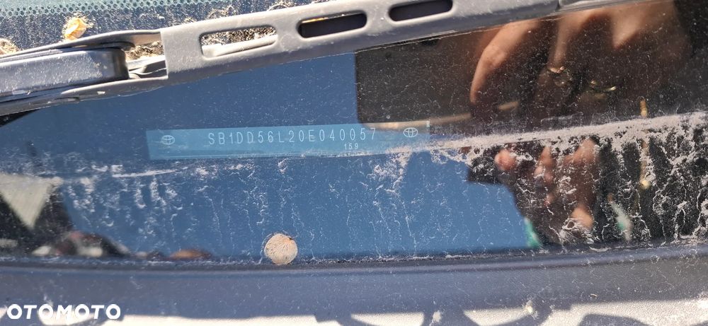 Toyota Avensis T25 na części - 8