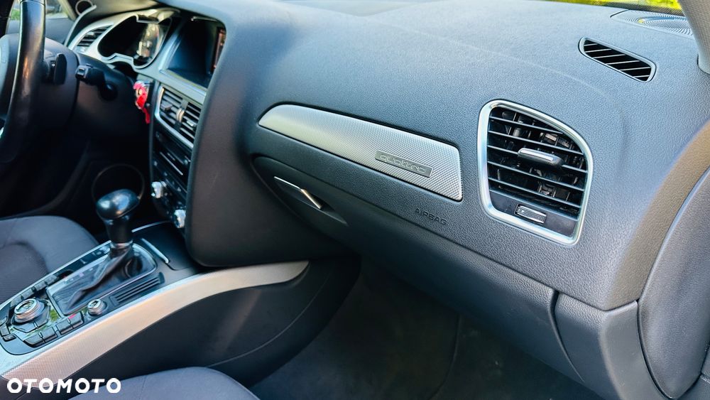 Audi A4 Allroad 2.0 TDI Quattro S tronic - 16