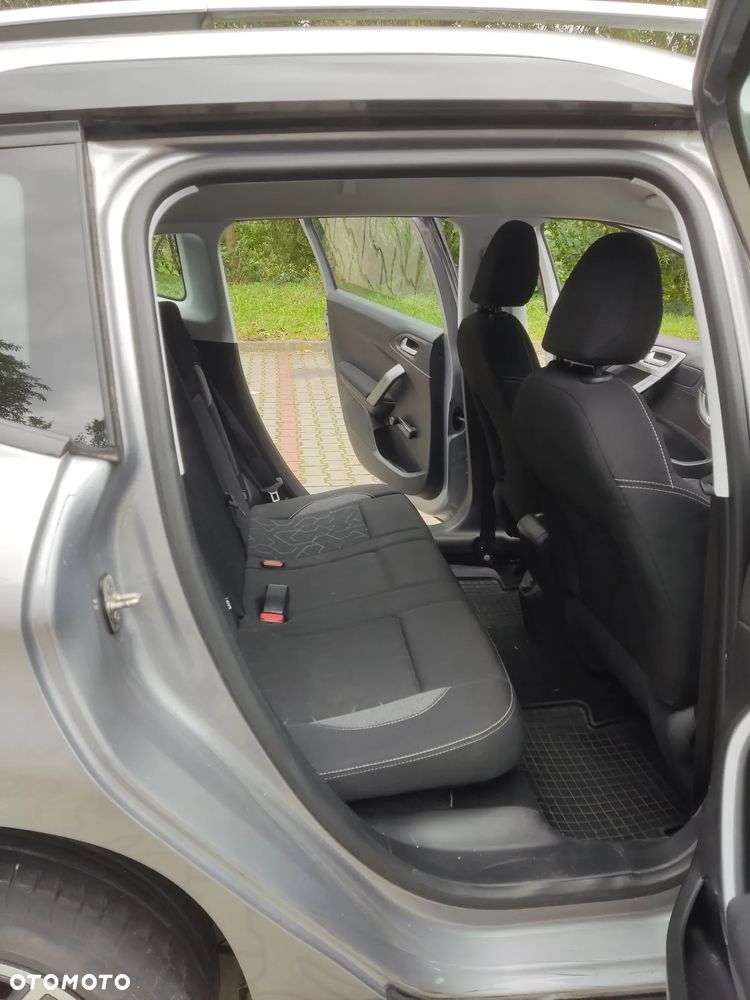 Peugeot 2008 PureTech 82 Style - 38