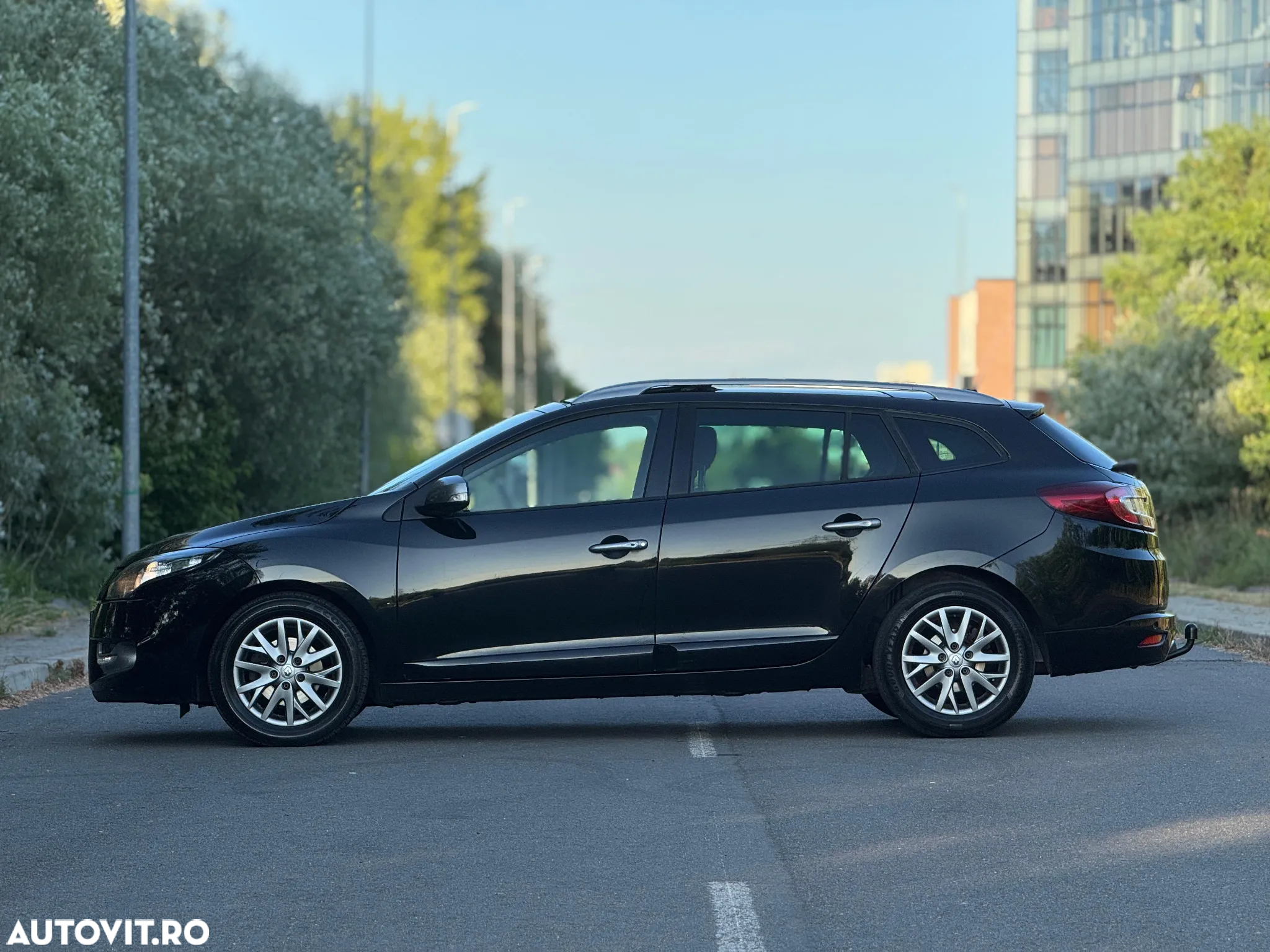 Renault Megane ENERGY dCi 110 GT LINE - 10