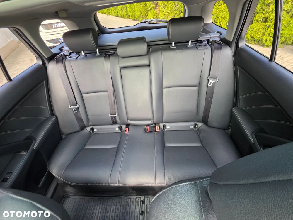 Toyota Avensis 2.0 Prestige MS - 25