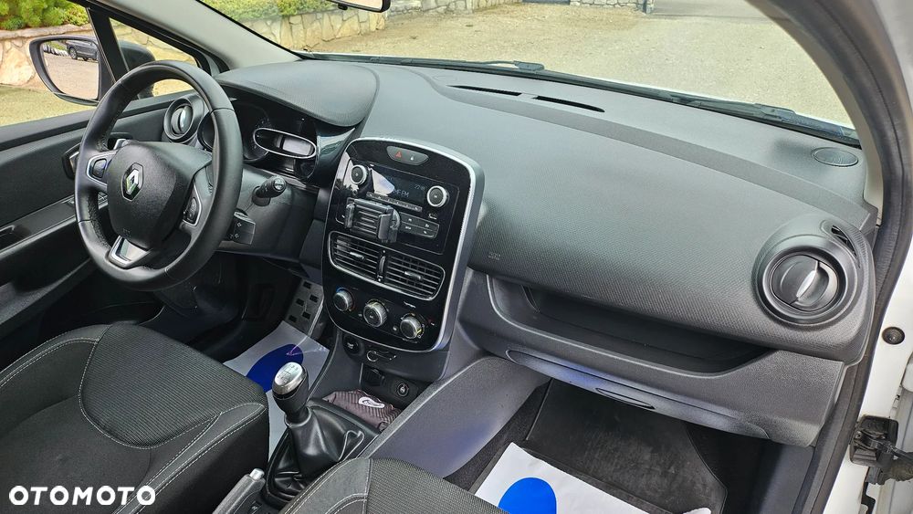 Renault Clio 1.2 16V Alize - 31