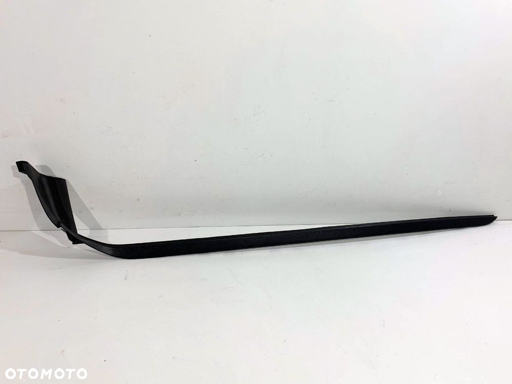 LISTWA SZYBY CZOŁOWEJ LEWA  HYUNDAI ELANTRA VII sedan (CN7) 2020 - 2022 1.6 90 kW [123 KM] benzyna - 1