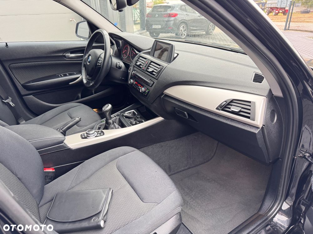 BMW Seria 1 118i Advantage - 11