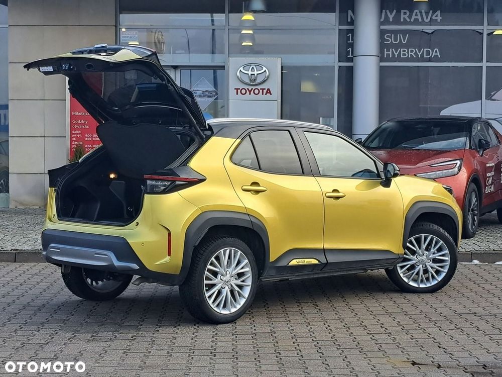 Toyota Yaris Cross Hybrid 1.5 Premiere Edition - 6