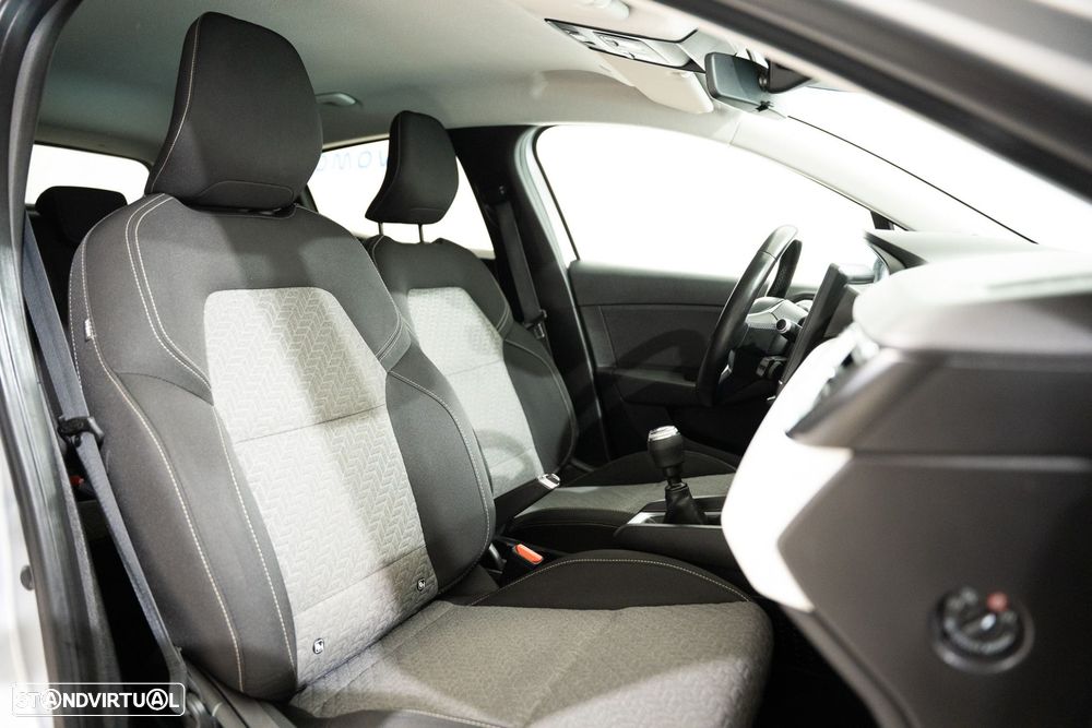 Renault Clio 1.0 TCe Techno - 24