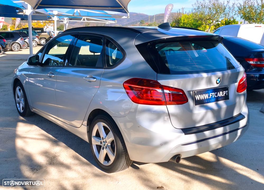 BMW 218 Active Tourer d Sport Line - 7