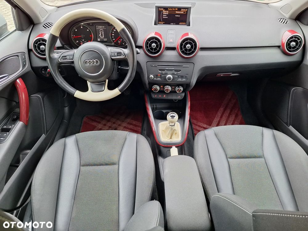Audi A1 Sportback 1.6 TDI S line edition - 31