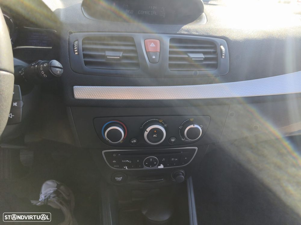 Renault Mégane 1.5 dCi Confort - 16