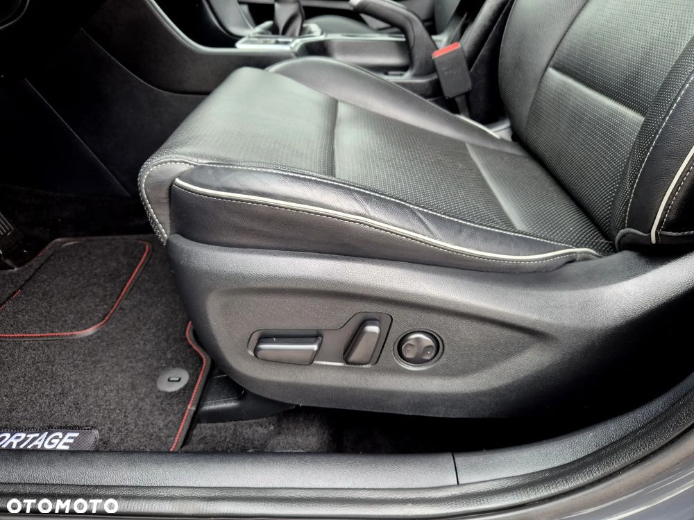 Kia Sportage 1.6 GDI 2WD DREAM-TEAM EDITION - 34