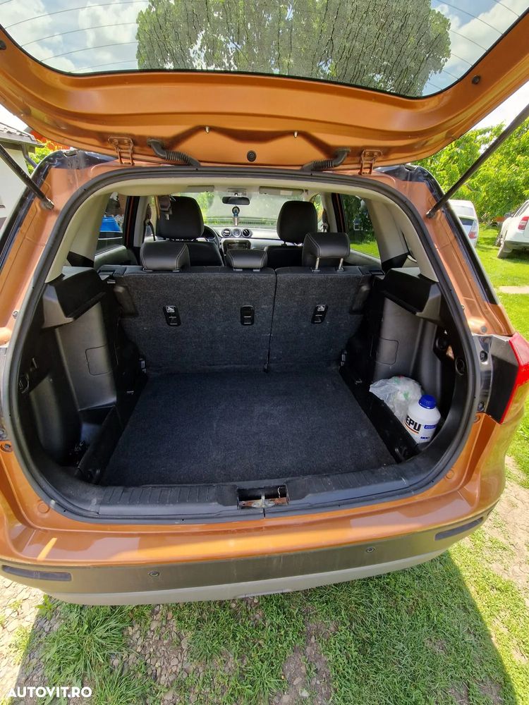 Suzuki Vitara 1.6 DDIS 4X4 Luxus - 5
