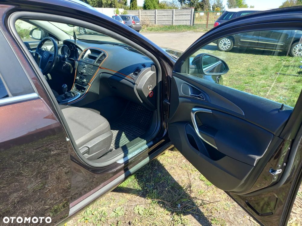 Opel Insignia 1.8 Sport - 13