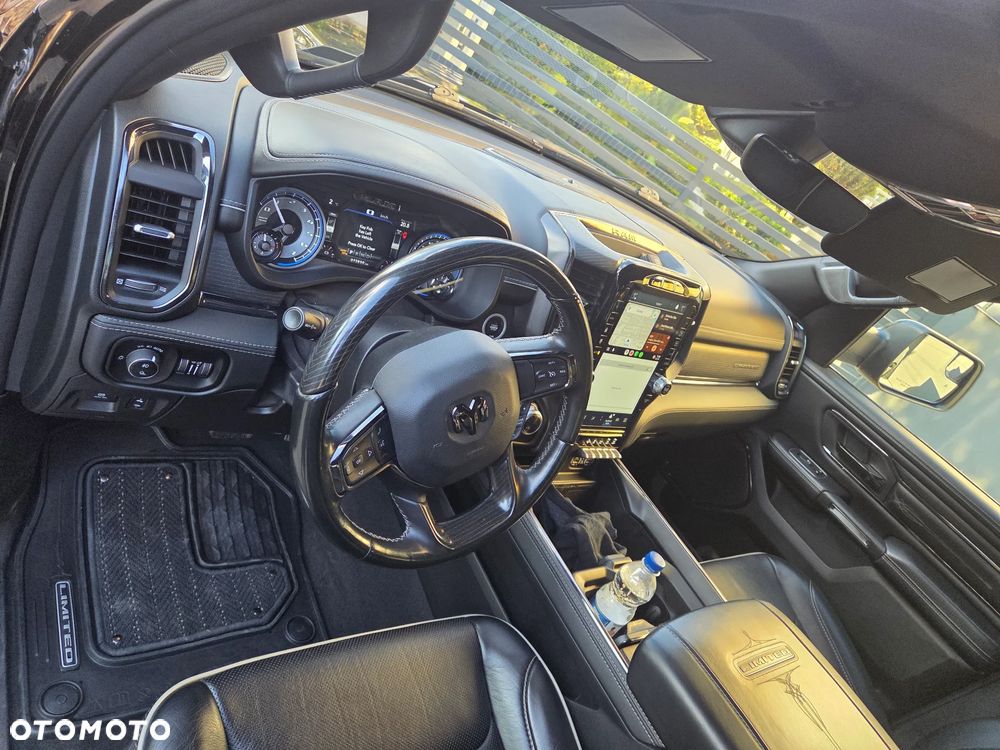 RAM 1500 Crew Cab Limited - 11