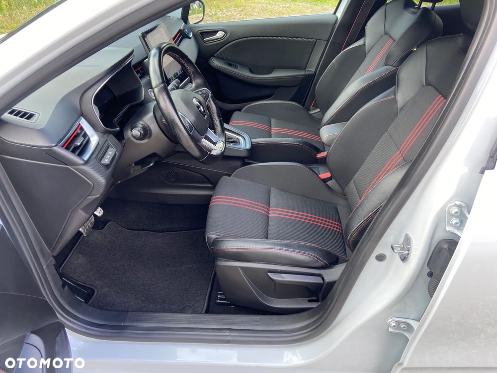 Renault Clio E-TECH 140 R.S LINE - 30