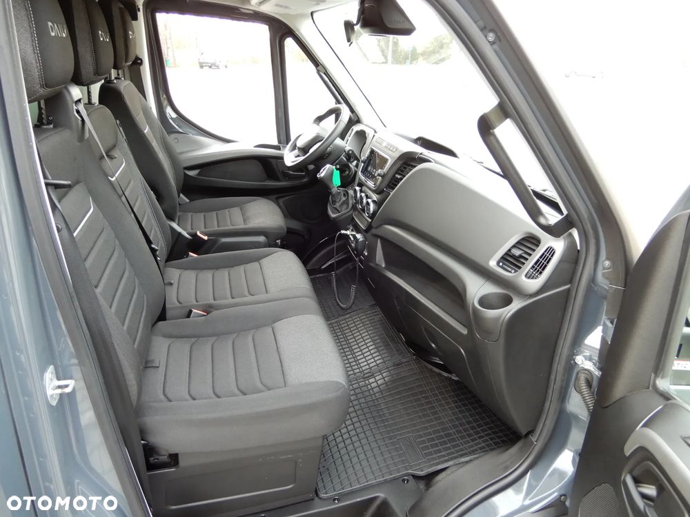 Iveco DAILY 50C18 Hi-Matic Firana Obustronna + Dach Suwany Skrzynia 6310 mm 12 Euro Palet Rozstaw Osi 4750 mm WZMACNIANY Full Opcja Wyposażenia GWARANCJA FABRYCZNA Stan Jak Nowy Gotowy Dostępny POLECAM - 27