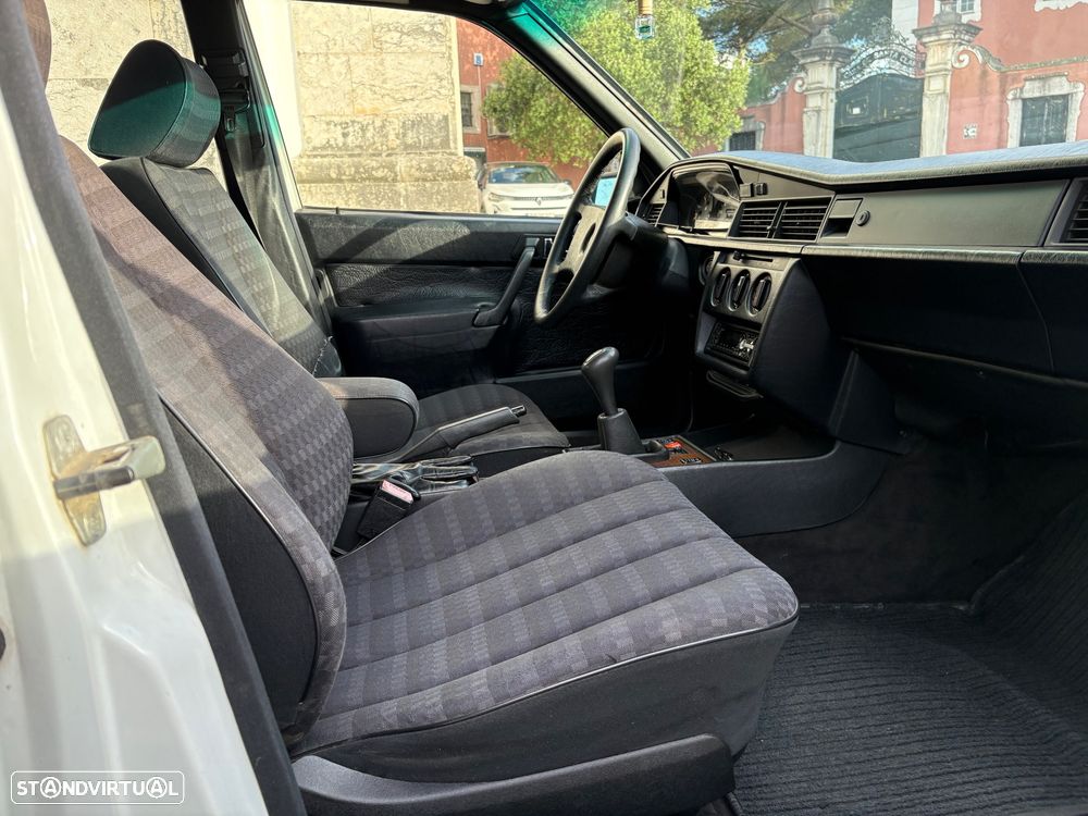 Mercedes-Benz W201 (1982-1993) 190 E 1.8 - 7
