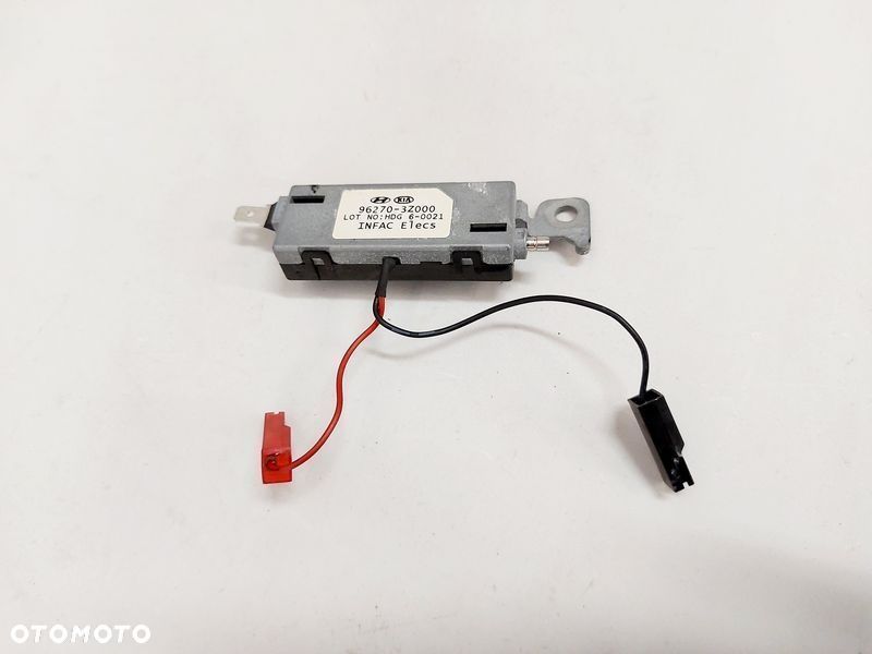 hyundai i40 wzmacniacz anteny 96270-3z000 - 1
