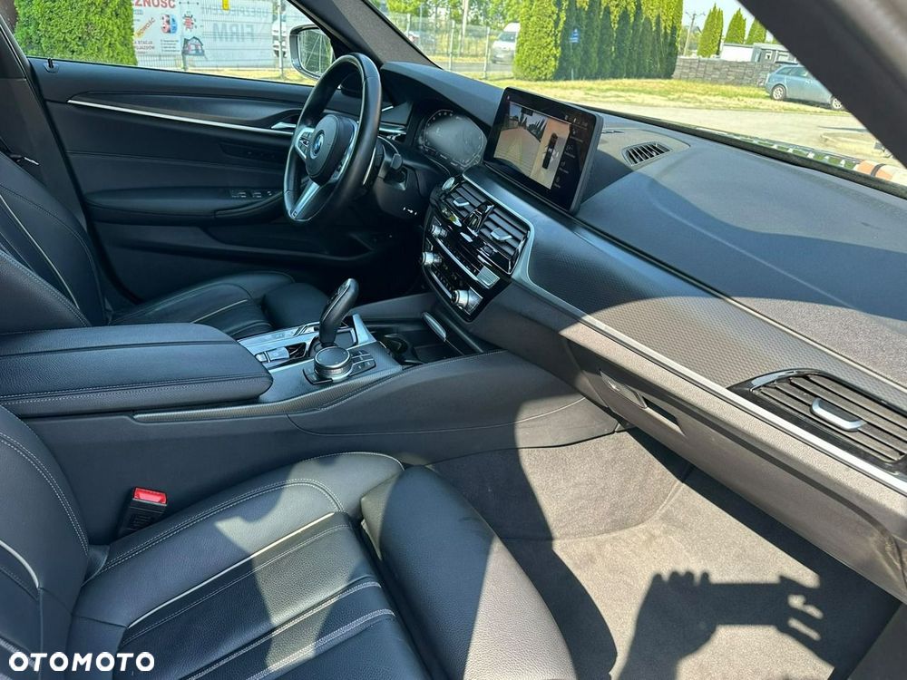 BMW Seria 5 - 11