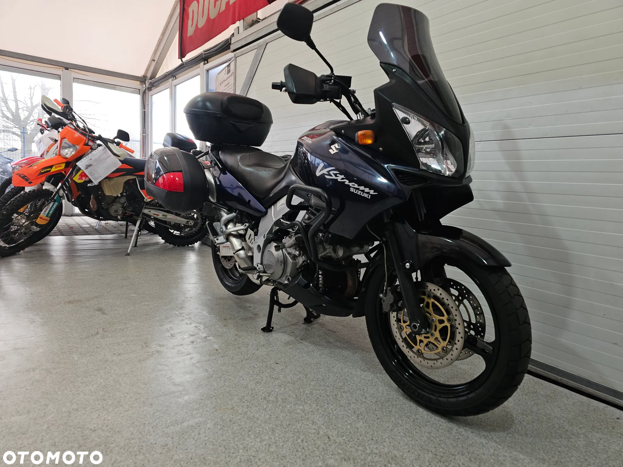 Suzuki DL - 5