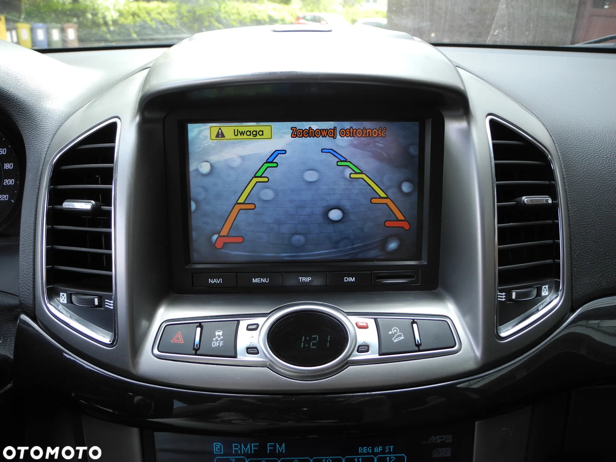Chevrolet Captiva - 10