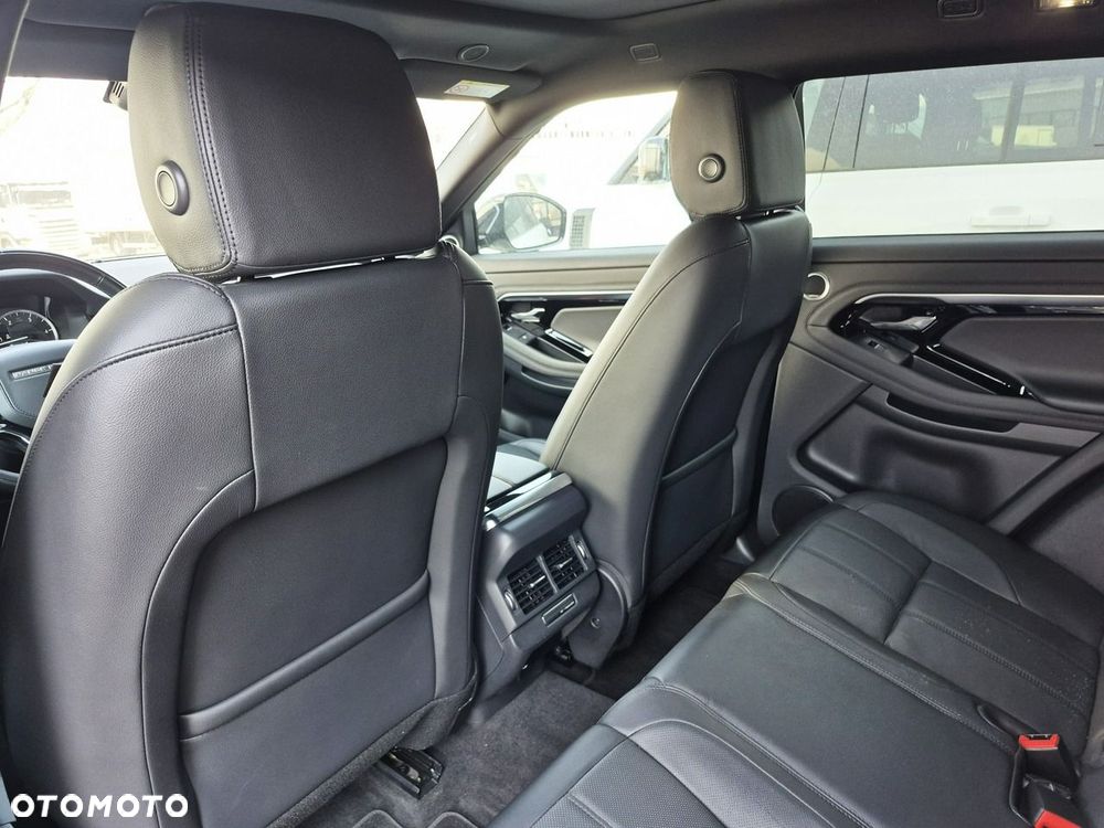 Land Rover Range Rover Evoque - 21