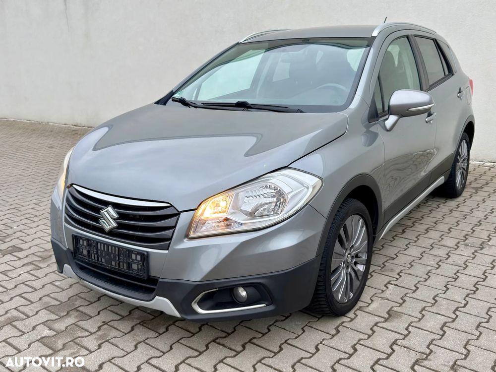 Suzuki S-Cross 1.6 DDIS TCSS 4x4 Comfort+ - 1