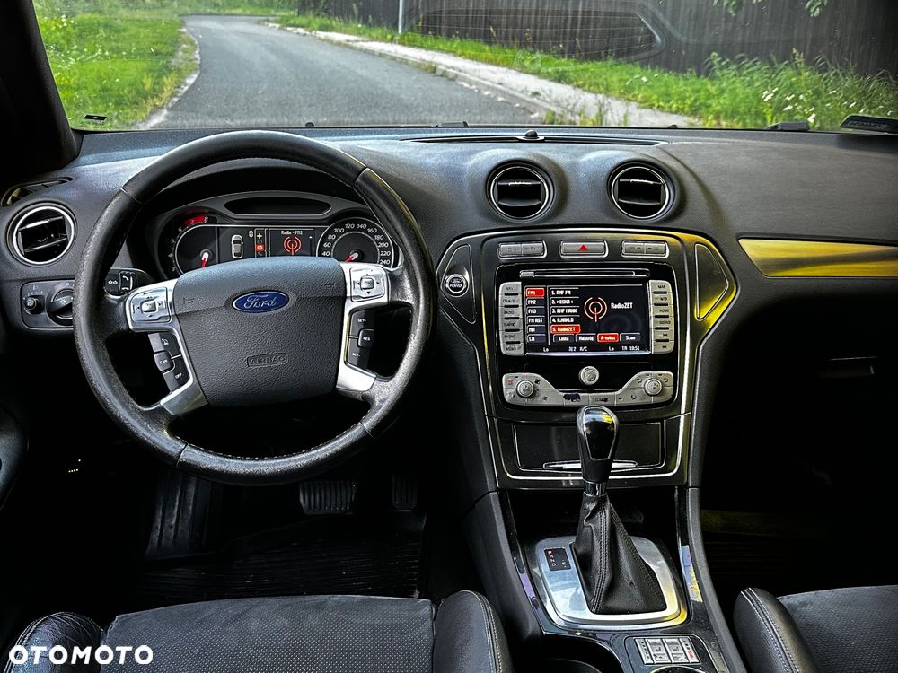 Ford Mondeo 2.3 Titanium - 8