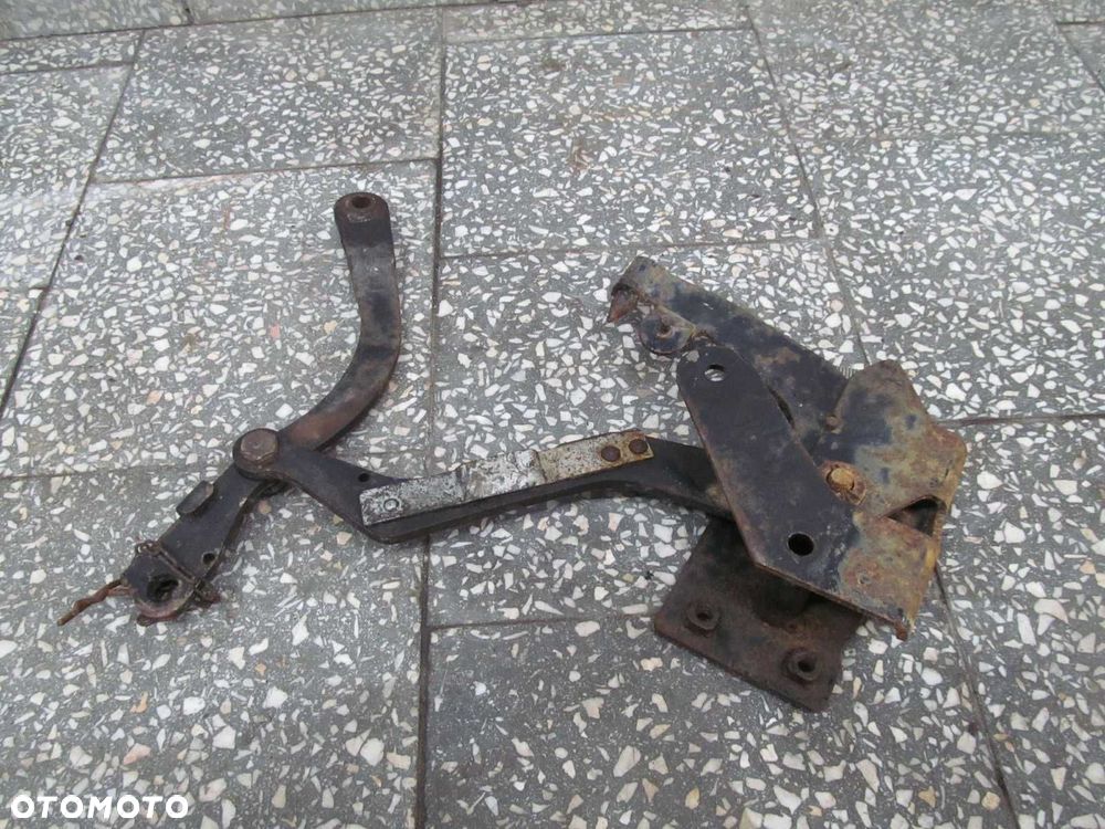 NISSAN CABSTAR MAXITY NT400 ZAMEK RYGIEL KABINY 07-15 - 3