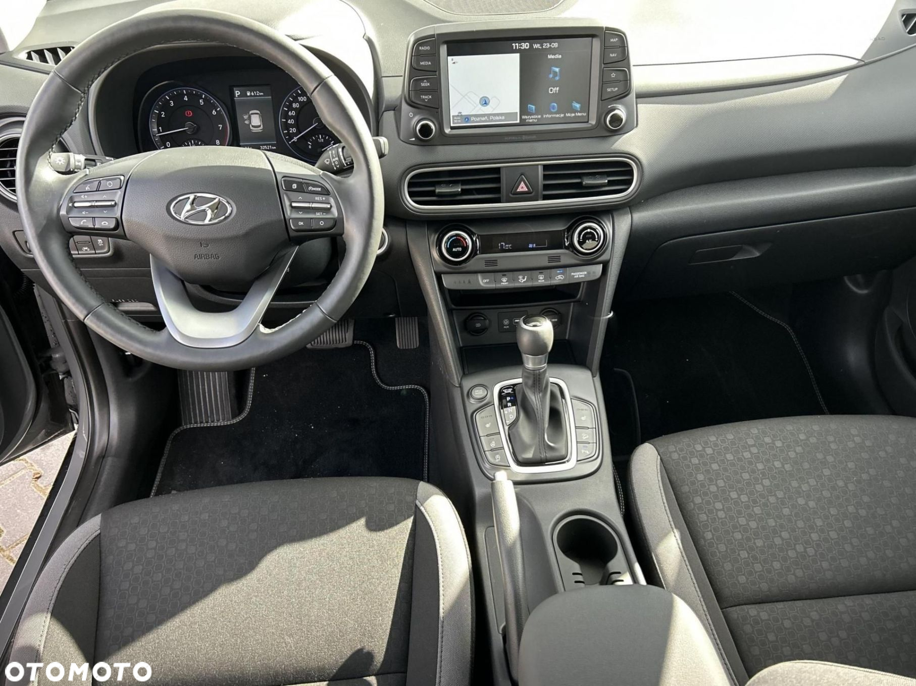Hyundai Kona - 17