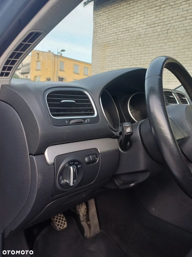 Volkswagen Golf 1.2 TSI Comfortline - 27