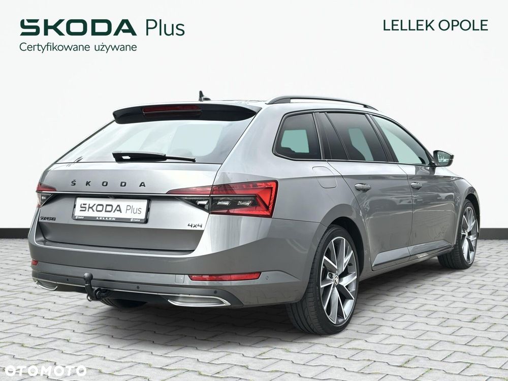 Skoda Superb 2.0 TDI SCR 4x4 Sportline DSG - 6