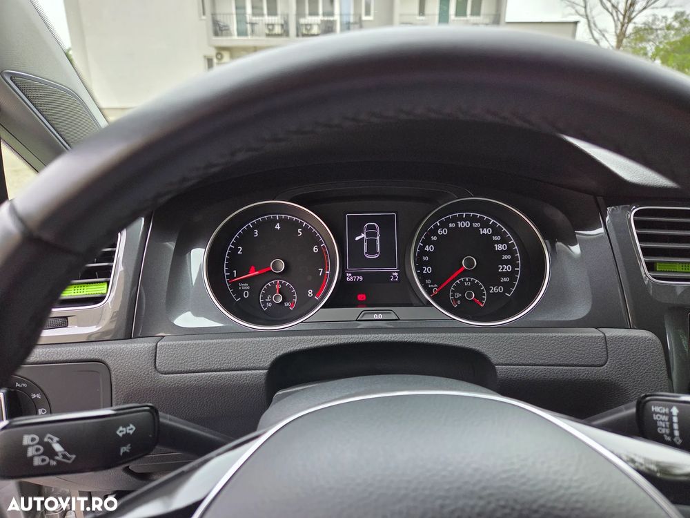 Volkswagen Golf 1.5 TSI Comfortline - 37