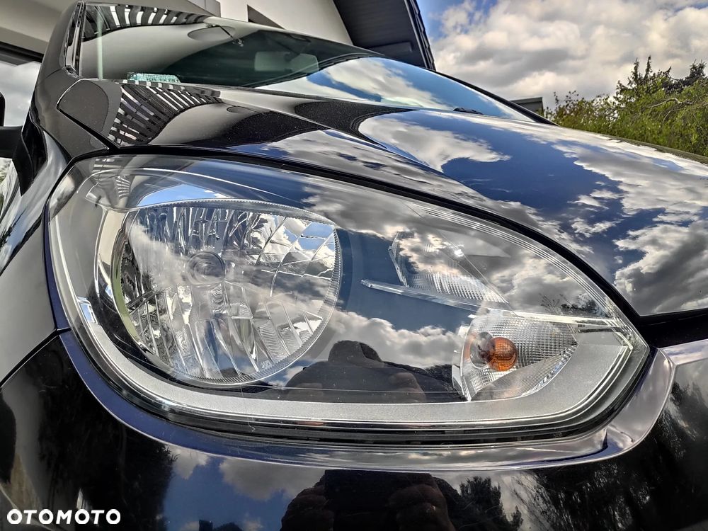 Volkswagen up! 1.0 high - 15