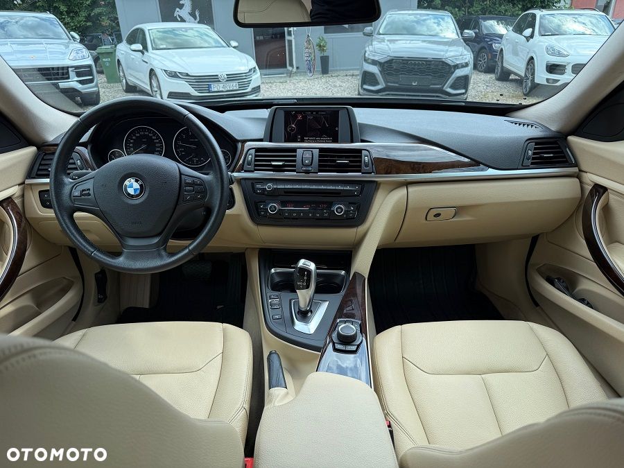 BMW 3GT 320i xDrive Sport-Aut Sport Line - 29