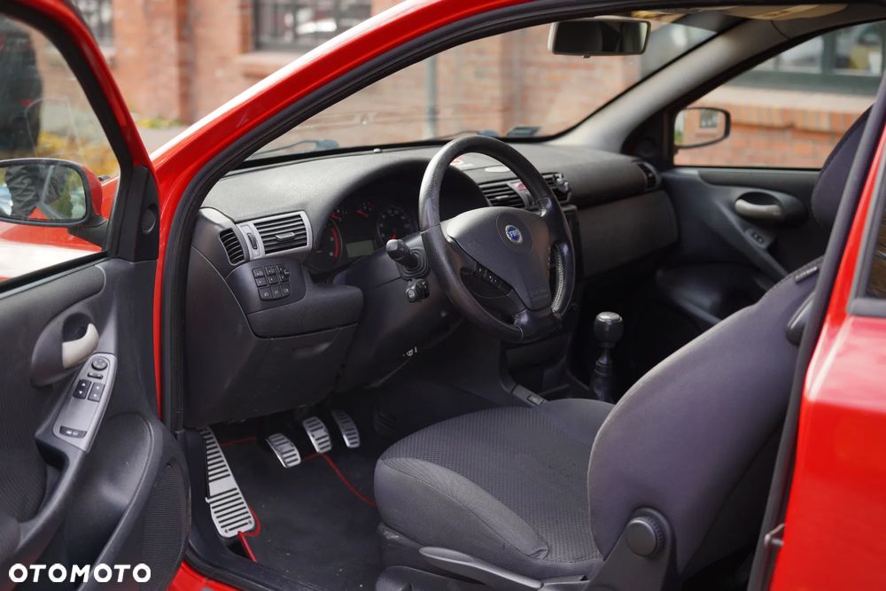 Fiat Stilo 1.9 JTD Dynamic - 8