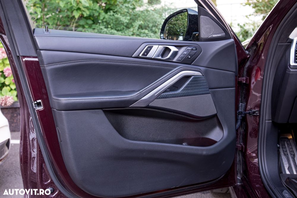 BMW X6 xDrive40i AT MHEV - 16